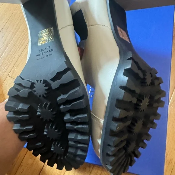 Stuart Weitzman Wenda boot in oat - Picture 3 of 4